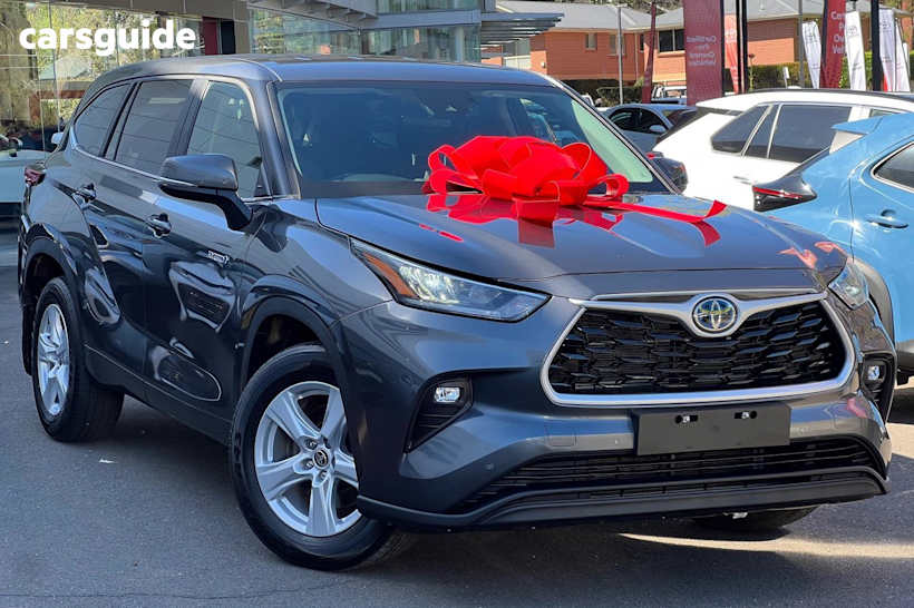 Grey 2023 Toyota Kluger SUV GX 4X4