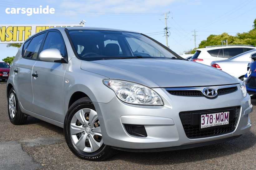 Silver 2009 Hyundai I30 Hatchback Sx