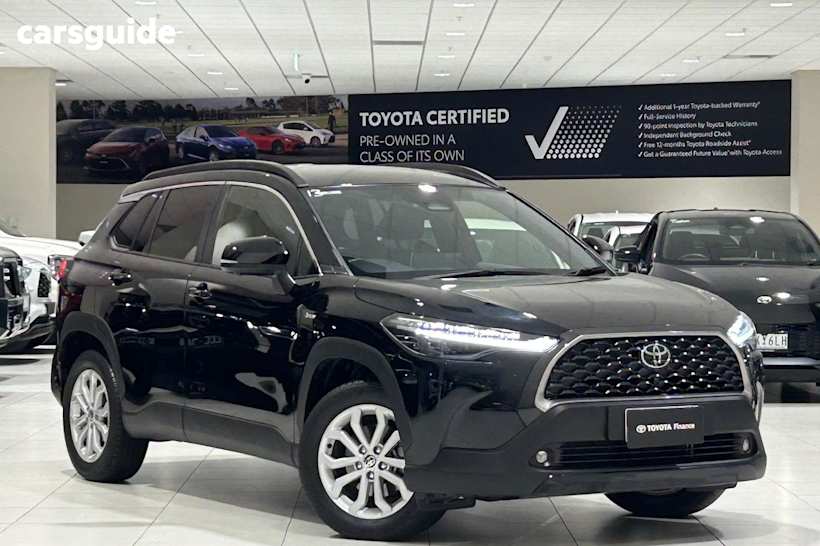 Black 2024 Toyota Corolla Cross SUV GXL 4X4
