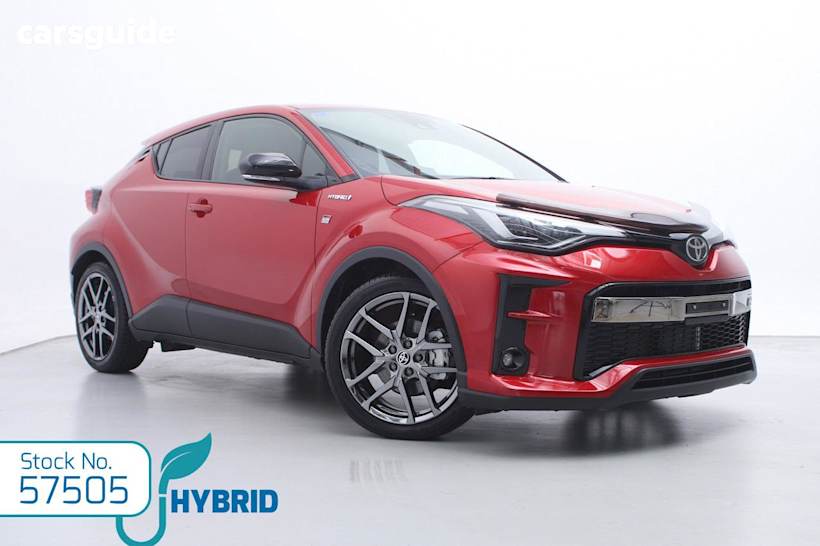 Red 2022 Toyota C-HR Wagon Gr-S (2Wd) Hybrid