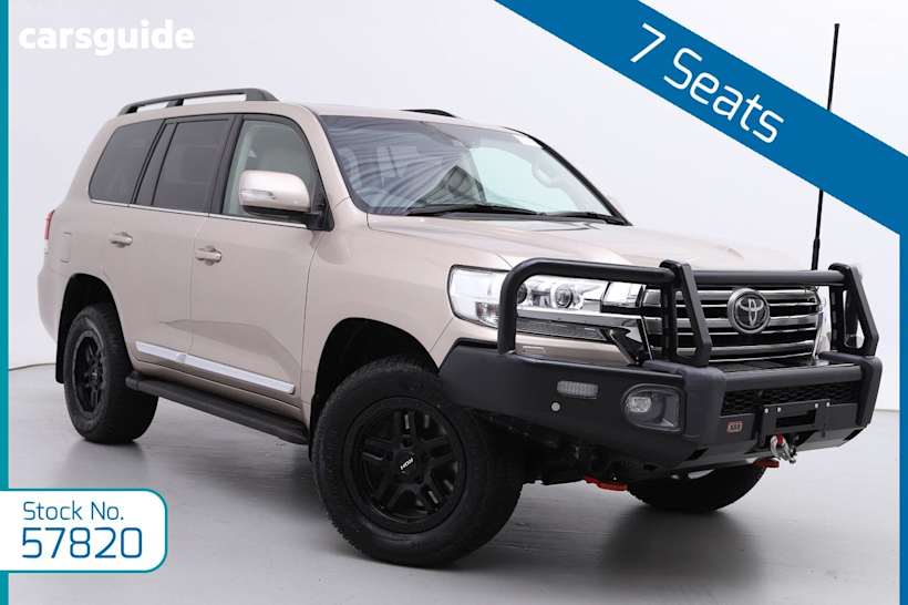 Gold 2018 Toyota Landcruiser Wagon Sahara (4X4)