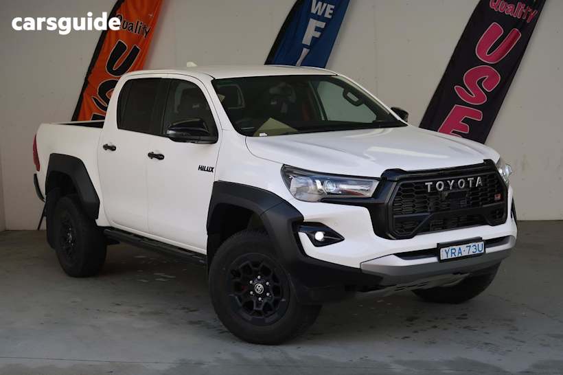 White 2023 Toyota Hilux Ute Tray