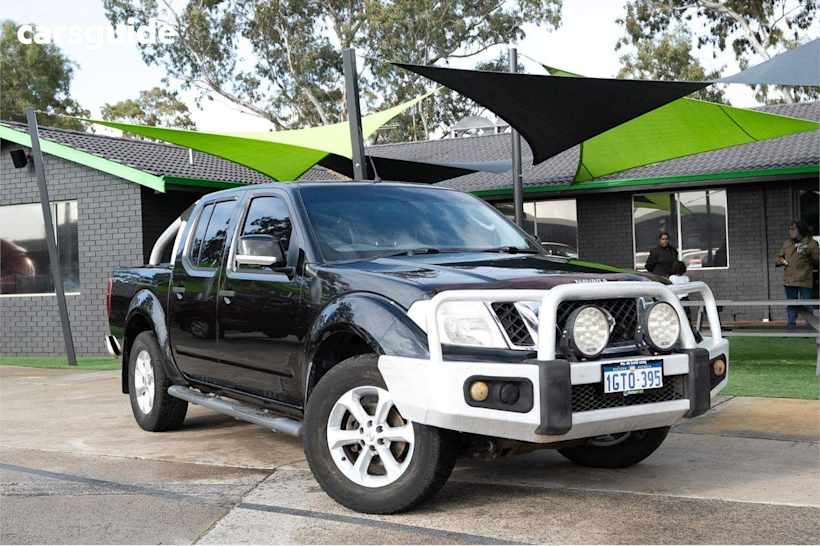 Black 2012 Nissan Navara Dual Cab Pick-up St (4X4)