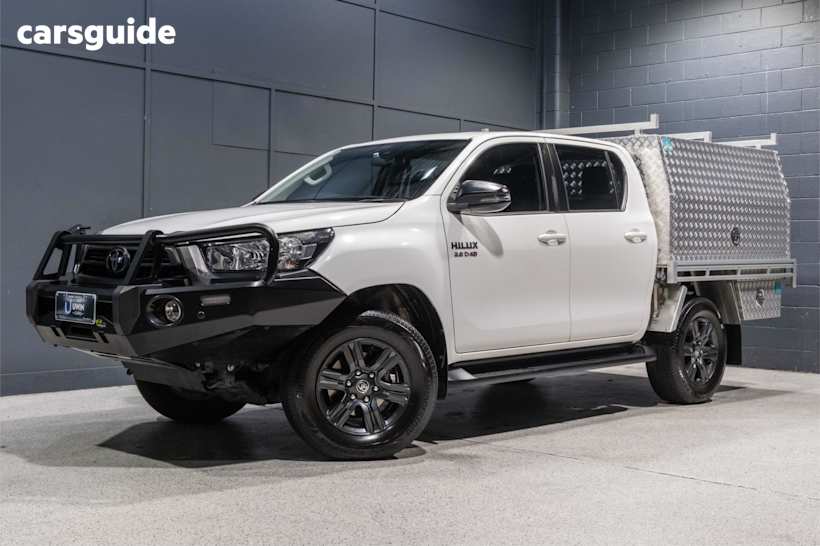 White 2022 Toyota Hilux Ute Tray SR 4X4