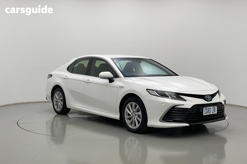 2024 Toyota Camry Sedan Ascent Hybrid