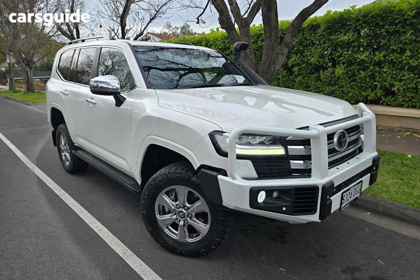 White 2021 Toyota Landcruiser Wagon Lc300 Sahara (4X4)