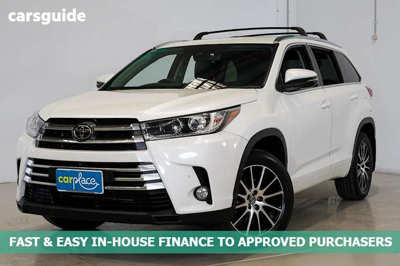 White 2018 Toyota Kluger Wagon Grande (4X4)