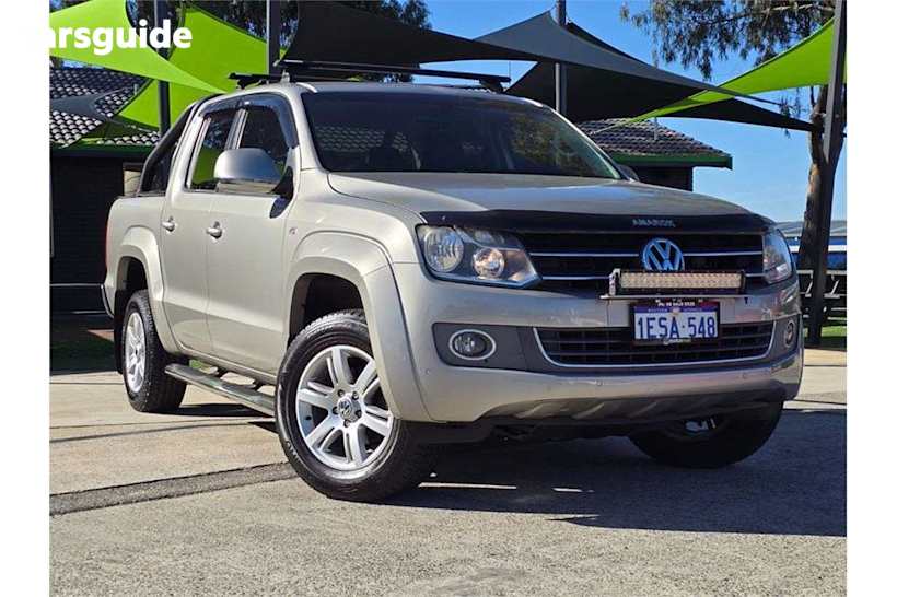 Beige 2015 Volkswagen Amarok Dual Cab Utility Tdi420 Highline (4X4)