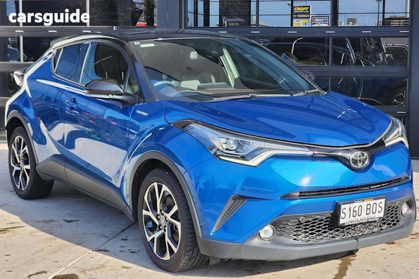 Blue 2017 Toyota C-HR Wagon Koba (2Wd)