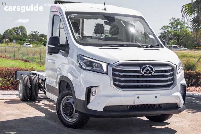 White 2024 LDV Deliver 9 Ute Tray R