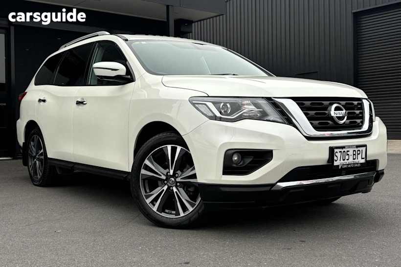 White 2016 Nissan Pathfinder SUV TI F