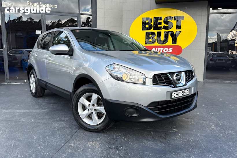 Silver 2011 Nissan Dualis Hatch ST F