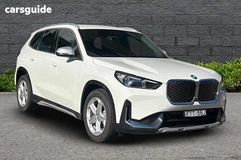 White 2024 BMW IX1 SUV EDRIVE20 XLINE F