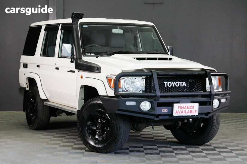 White 2022 Toyota Landcruiser Wagon Gxl