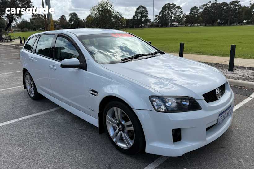 White 2010 Holden Commodore Sedan Sv6