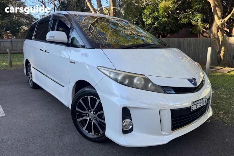 White 2013 Toyota Estima SUV HYBRID 4WD