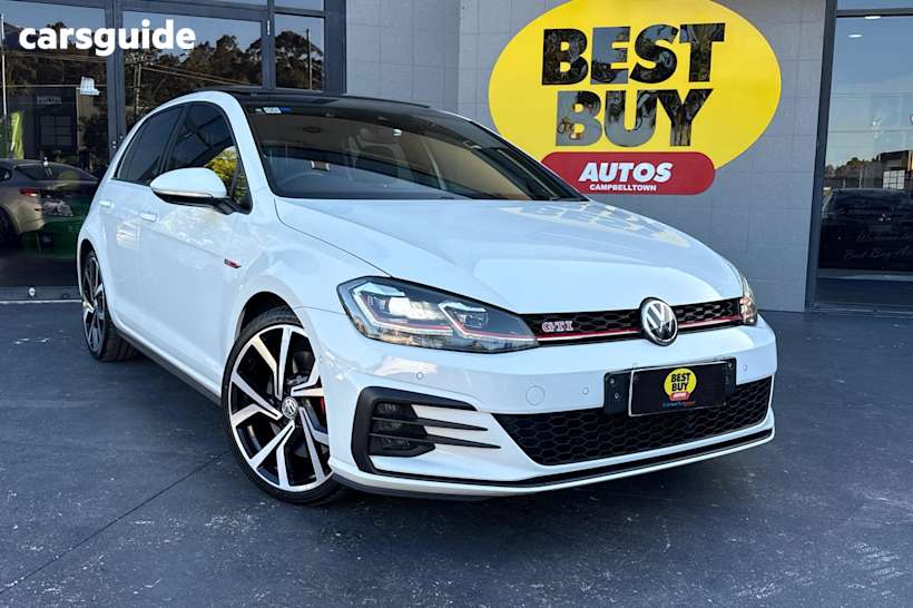 White 2018 Volkswagen Golf Hatch GTI F