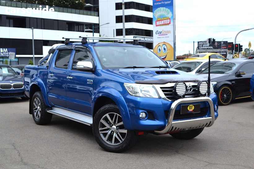 Blue 2015 Toyota Hilux Ute Tray SR5 4X4