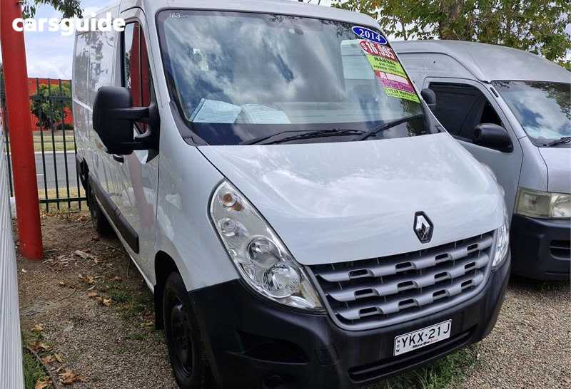 White 2014 Renault Master Van Swb Low