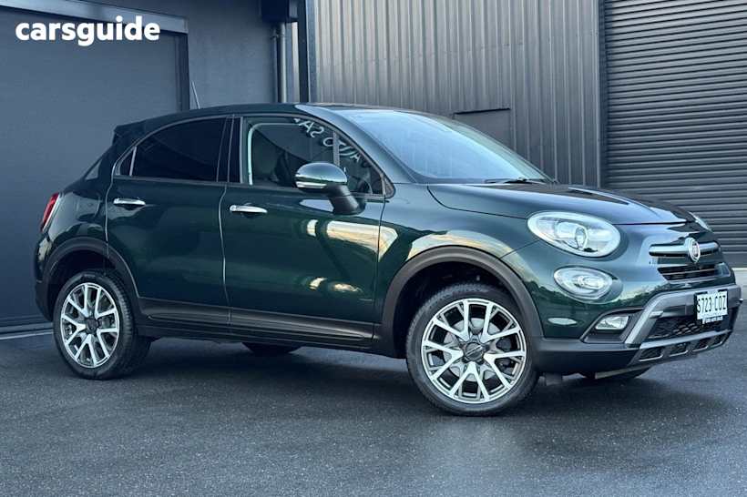 Green 2015 Fiat 500X Wagon Cross Plus