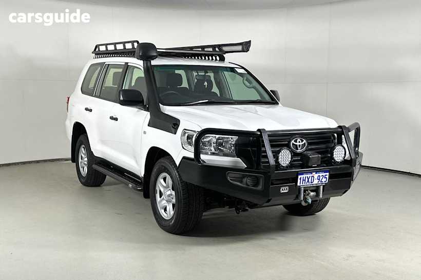 White 2019 Toyota Landcruiser Wagon Lc200 Gx (4X4)
