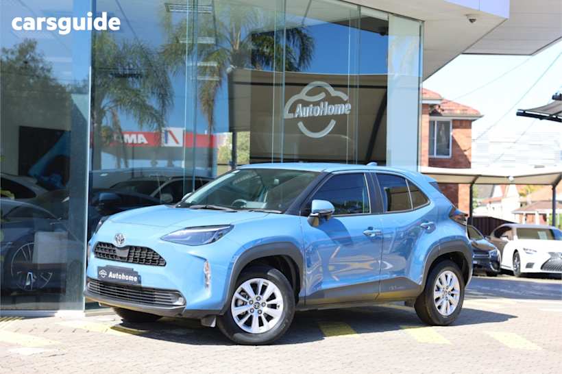 Blue 2020 Toyota Yaris Cross SUV GX F