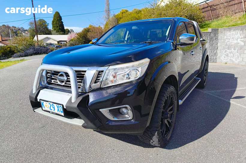 Black 2015 Nissan Navara Ute Tray ST 4X4