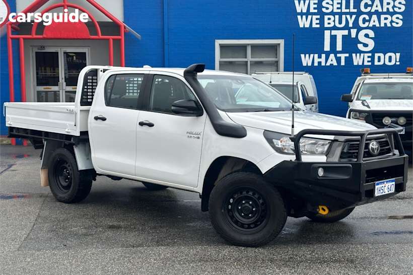 White 2022 Toyota Hilux Ute Tray SR 4X4