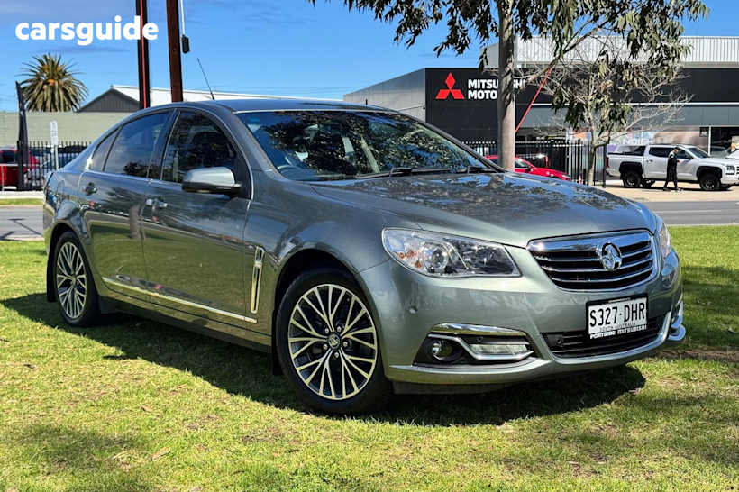 Grey 2016 Holden Calais Sedan R
