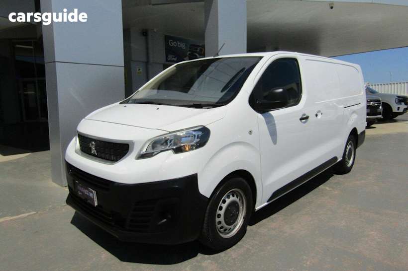 White 2019 Peugeot Expert Van 180 Hdi Long