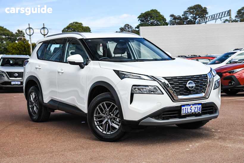 White 2024 Nissan X-Trail SUV ST F