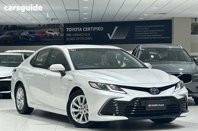 White 2021 Toyota Camry Sedan ASCENT F