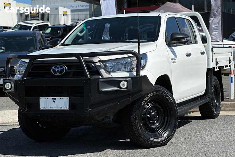 White 2022 Toyota Hilux Ute Tray SR 4X4