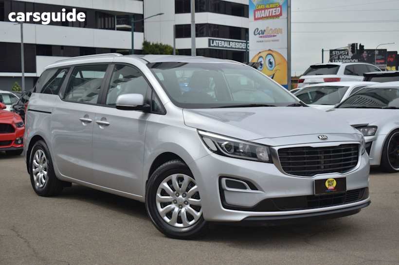 Silver 2019 Kia Carnival SUV S F