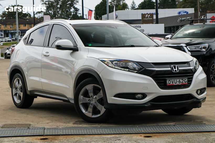 White 2017 Honda HR-V SUV VTI-S F