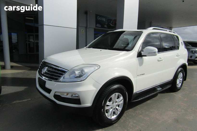 White 2014 Ssangyong Rexton Wagon Sx (4X4)