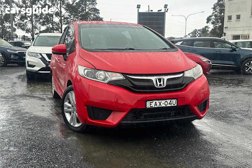 Red 2015 Honda Jazz Hatchback Vti