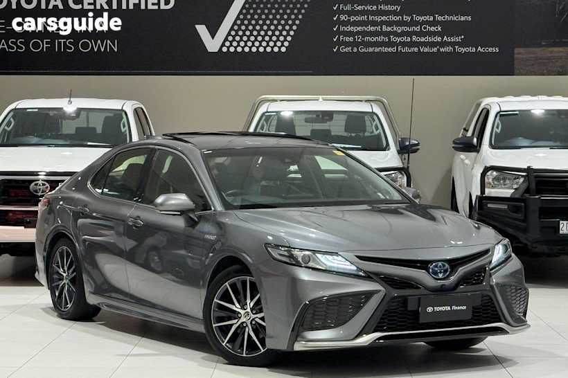 Silver 2021 Toyota Camry Sedan SL F