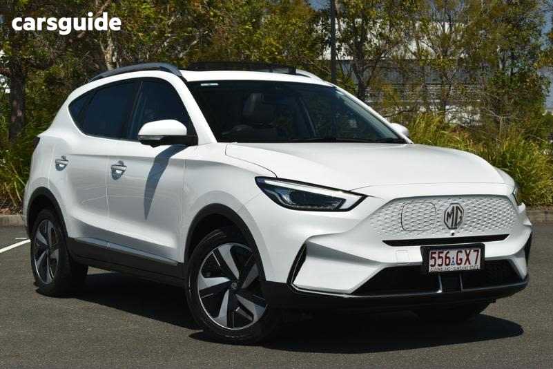 White 2023 MG ZS EV SUV ESSENCE F