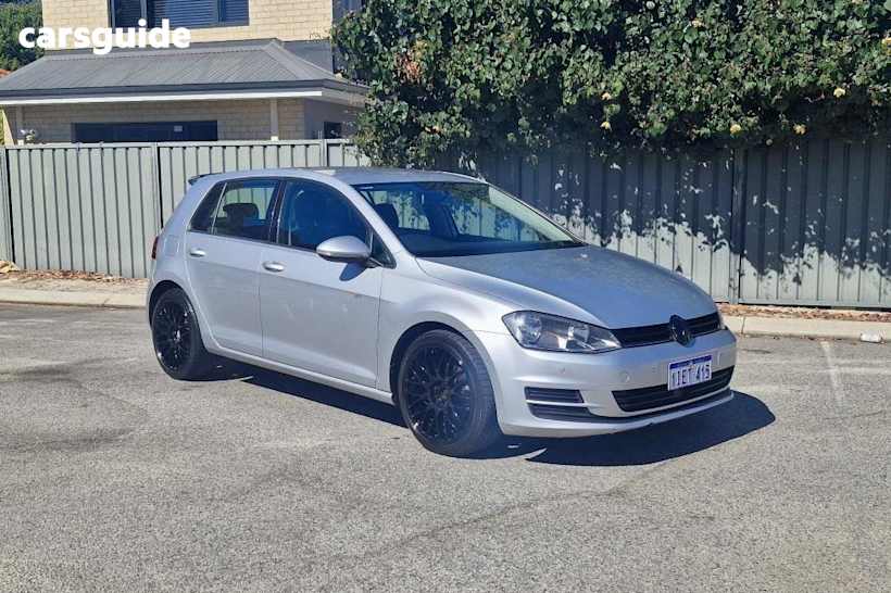 Silver 2015 Volkswagen Golf Hatchback 90 Tsi