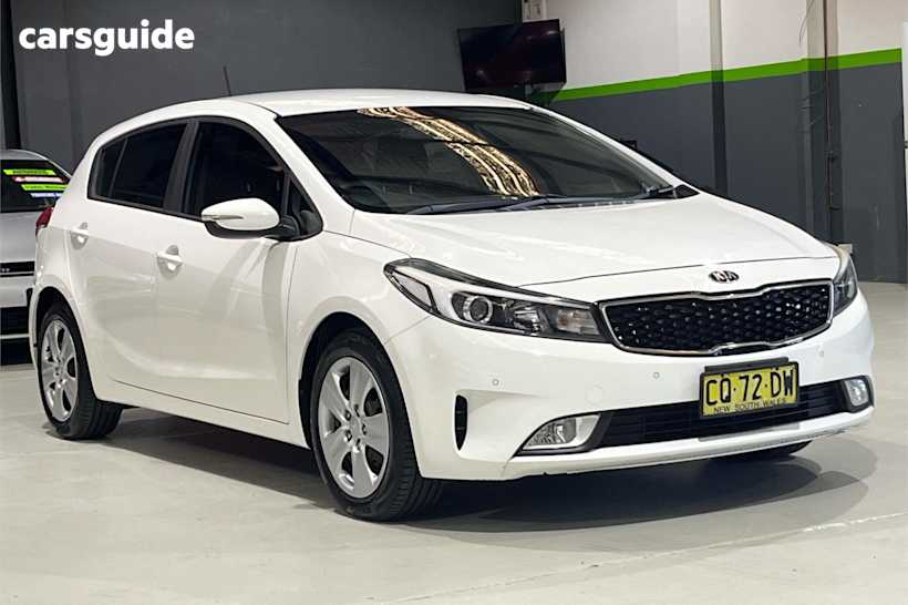 White 2018 Kia Cerato Hatch S F