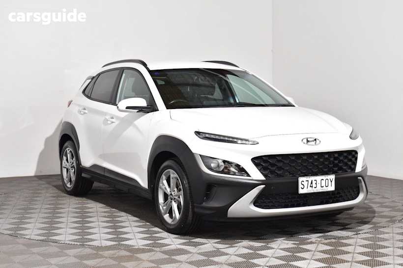 White 2021 Hyundai Kona SUV ACTIVE F