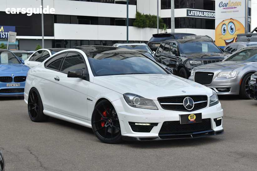 White 2012 Mercedes-Benz C-CLASS Coupe C63 AMG R
