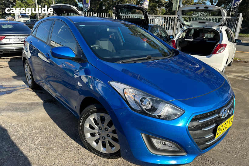 Blue 2016 Hyundai I30 SUV F