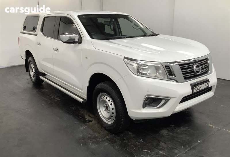 White 2019 Nissan Navara Dual Cab Pick-up Rx (4X2)
