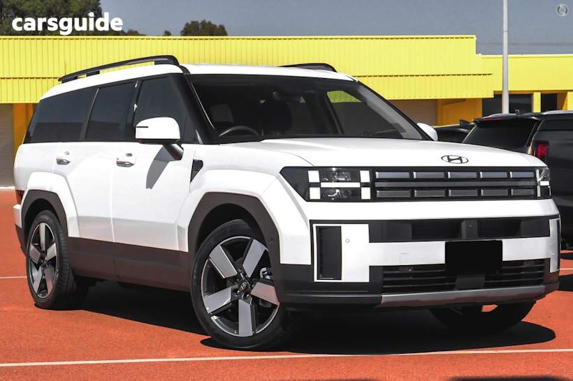 White 2025 Hyundai Santa FE SUV HYBRID F