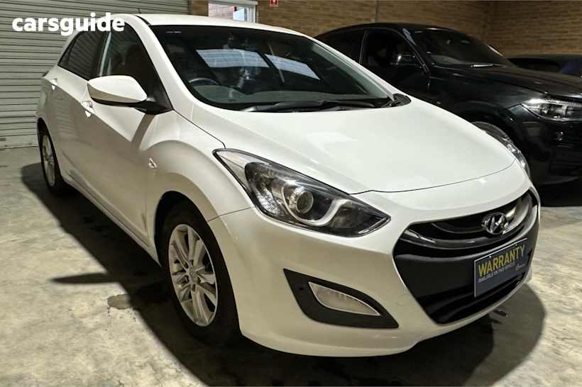 White 2013 Hyundai I30 Hatchback Active