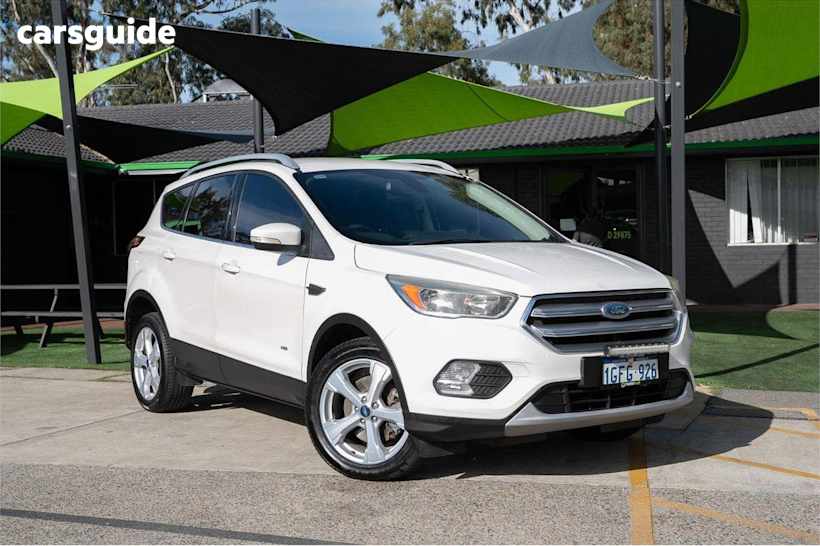 White 2017 Ford Escape Wagon Trend (Awd)