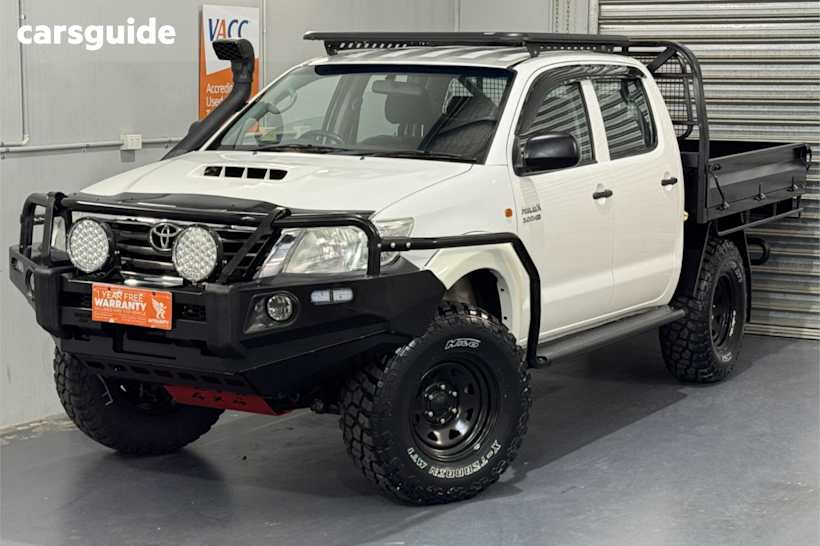 White 2014 Toyota Hilux Ute Tray SR 4X4