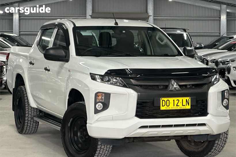 White 2021 Mitsubishi Triton Ute Tray GLX 4X4